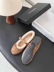CHANEL 26S MARY JANE FLATS IN LIGHT BROWN SUEDE AND SHEARLING