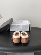 CHANEL 26S MARY JANE FLATS IN LIGHT BROWN SUEDE AND SHEARLING