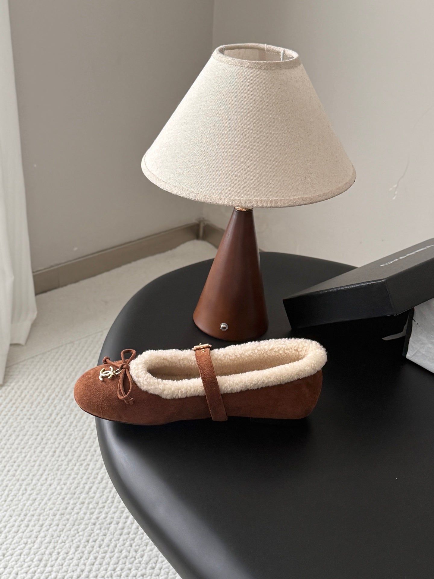 CHANEL 26S MARY JANE FLATS IN BROWN SUEDE AND SHEARLING