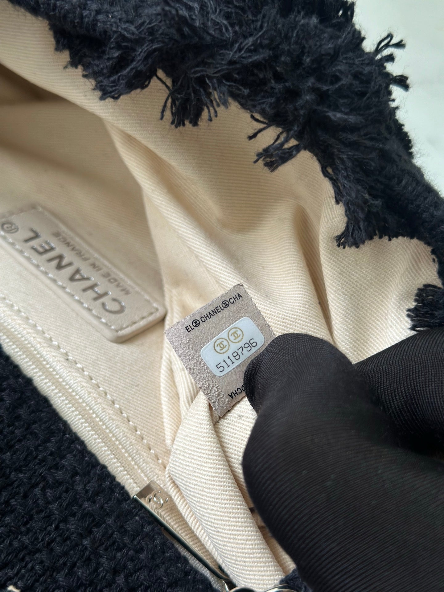 CHANEL 26S FLAP BAG 27 IN BLACK TWEED