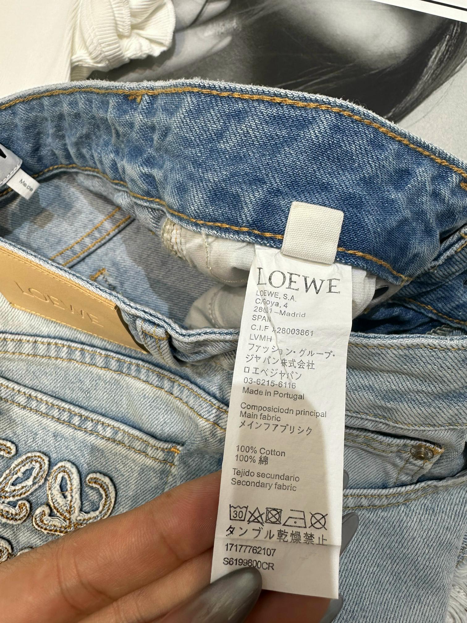LOEWE 26S DENIM SHORTS 398