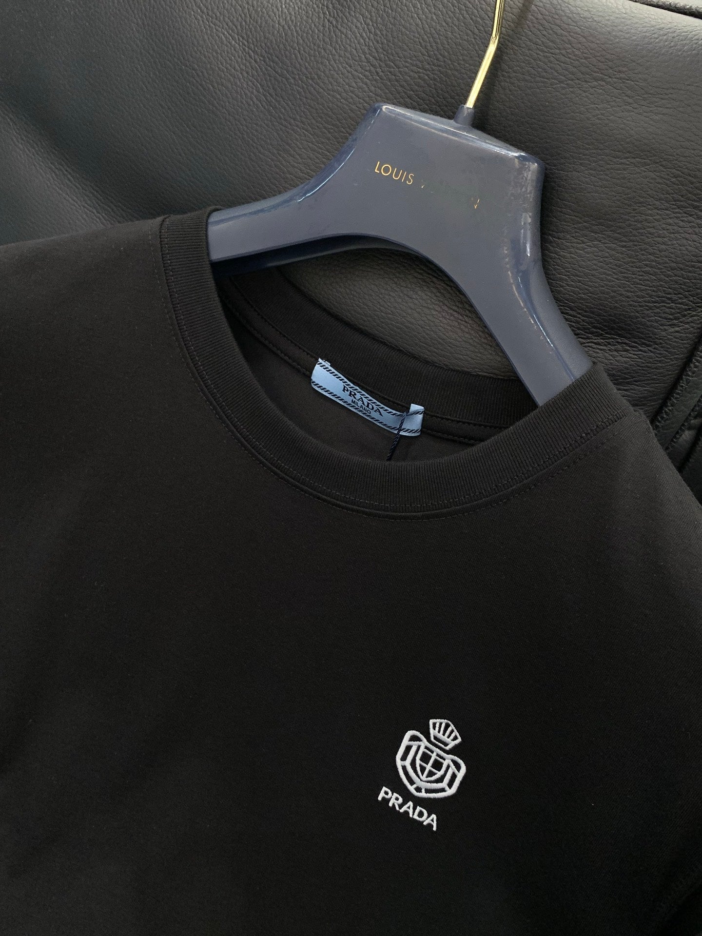 PRADA 26S T-SHIRT STYLE 824