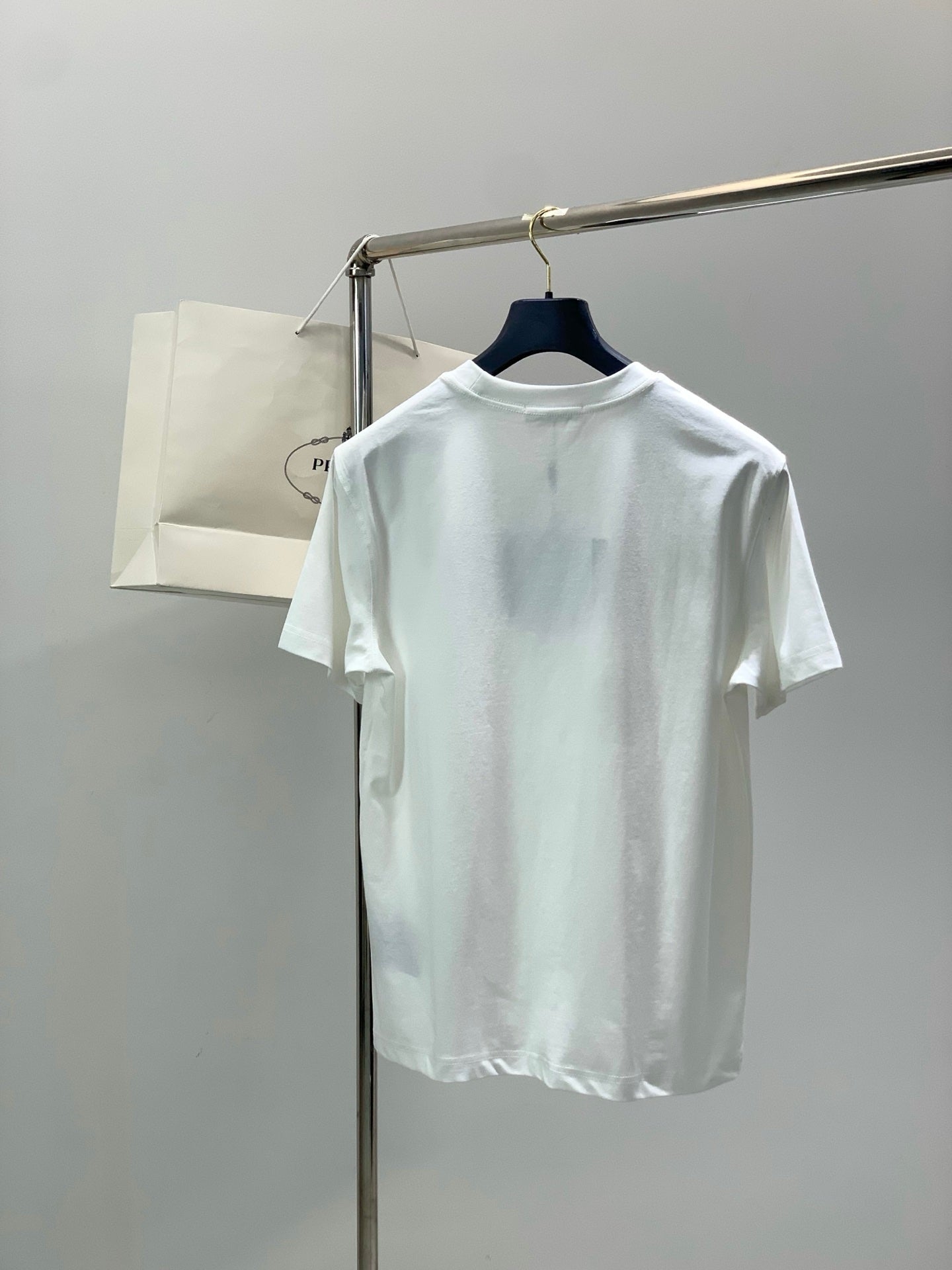 PRADA 26S T-SHIRT STYLE 825