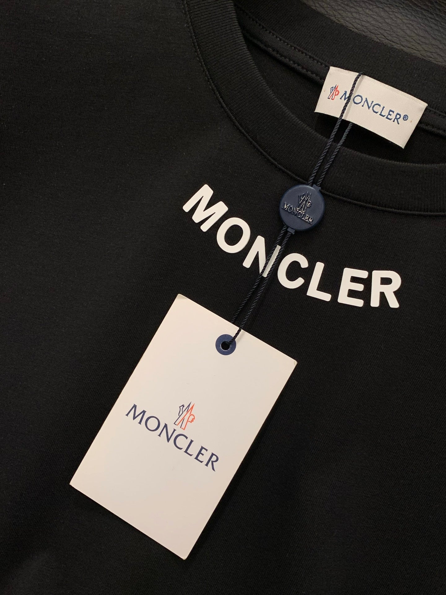 MONCLER 26S SHORT SLEEVE T-SHIRT 598