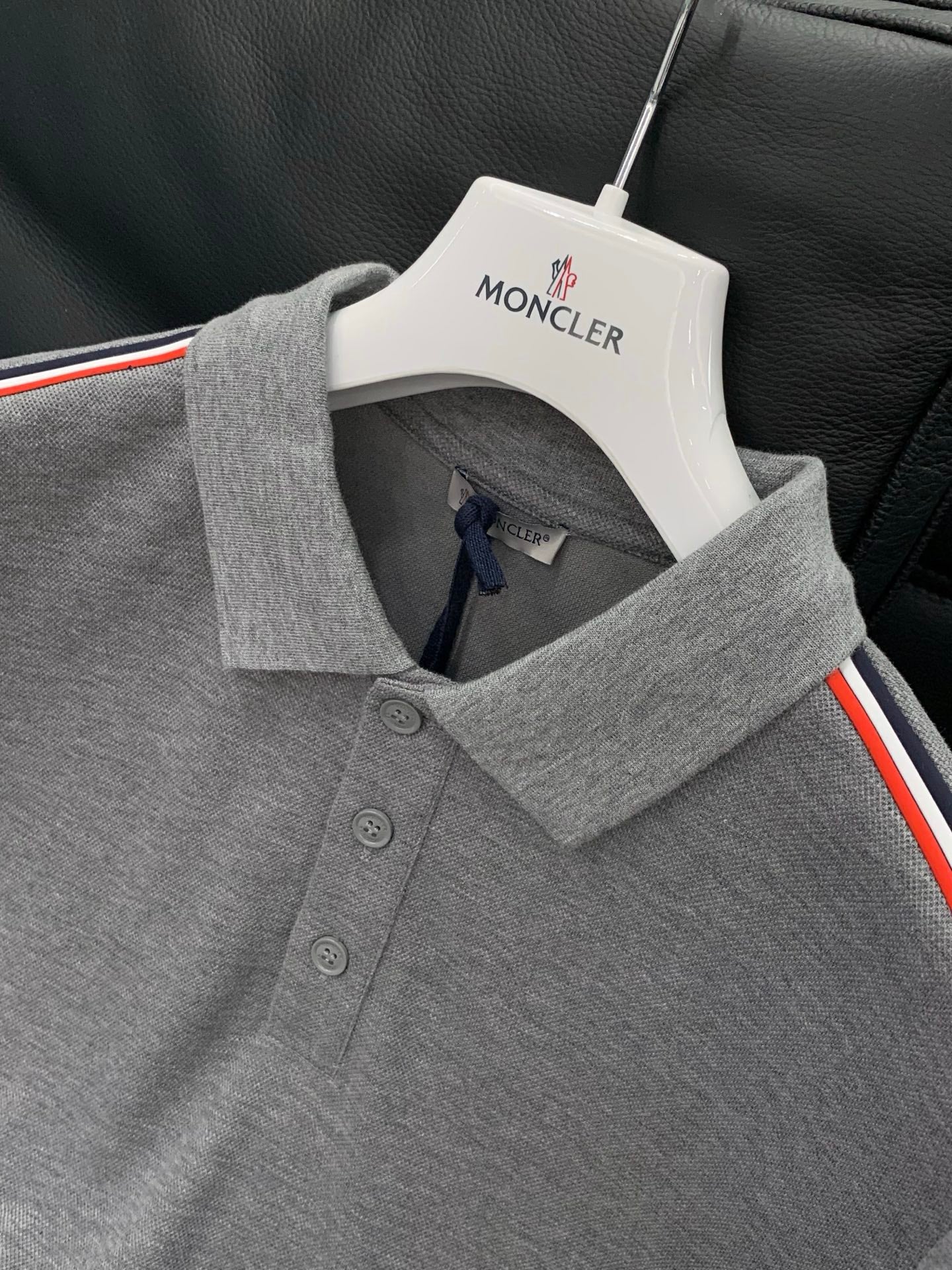 MONCLER 26S POLO SHIRT 587