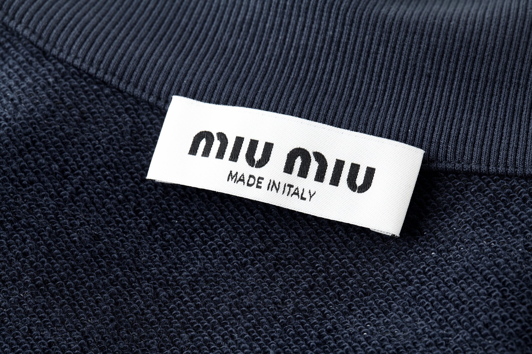 MIUMIU LONG-SLEEVE KNIT POLO STYLE 340
