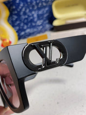 LINK SQUARE SUNGLASSES 570272 IN BLACK ACETATE BLACK LOGO