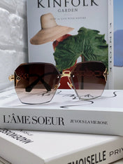 CHAIN SQUARE SUNGLASSES 570260 IN GOLD METAL BROWN SMOKE LENS