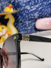 GLIMPSE SQUARE SUNGLASSES 554617 IN BLACK ACETATE BLACK LENS