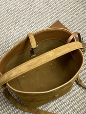 LE 37 SMALL BUCKET BAG 25 IN BROWN SUEDE GOLD HARDWARE