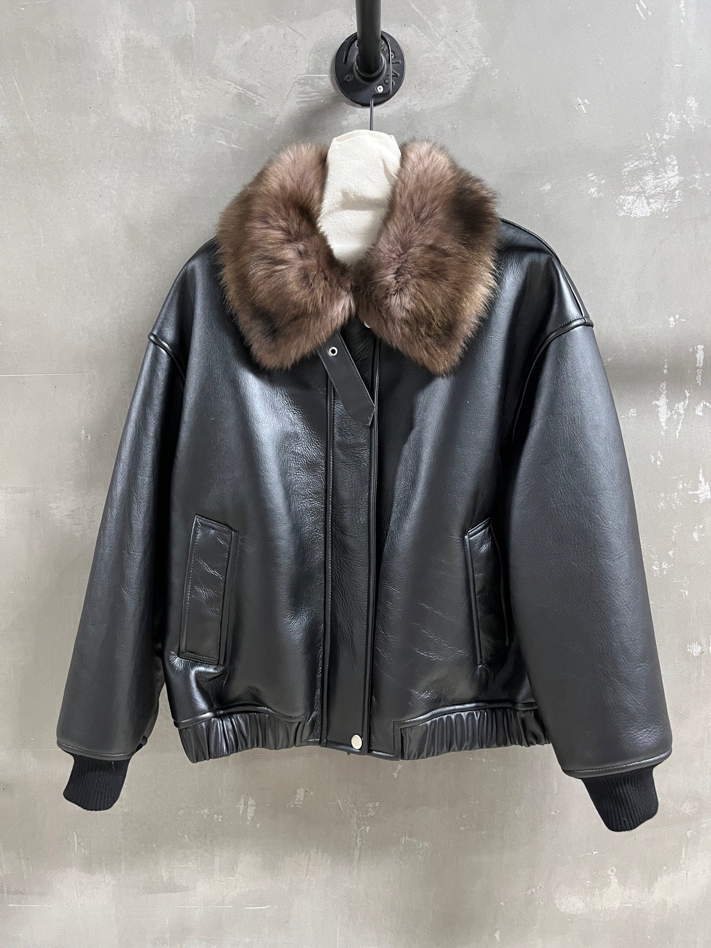YSL 25S LEATHER JACKET STYLE 143