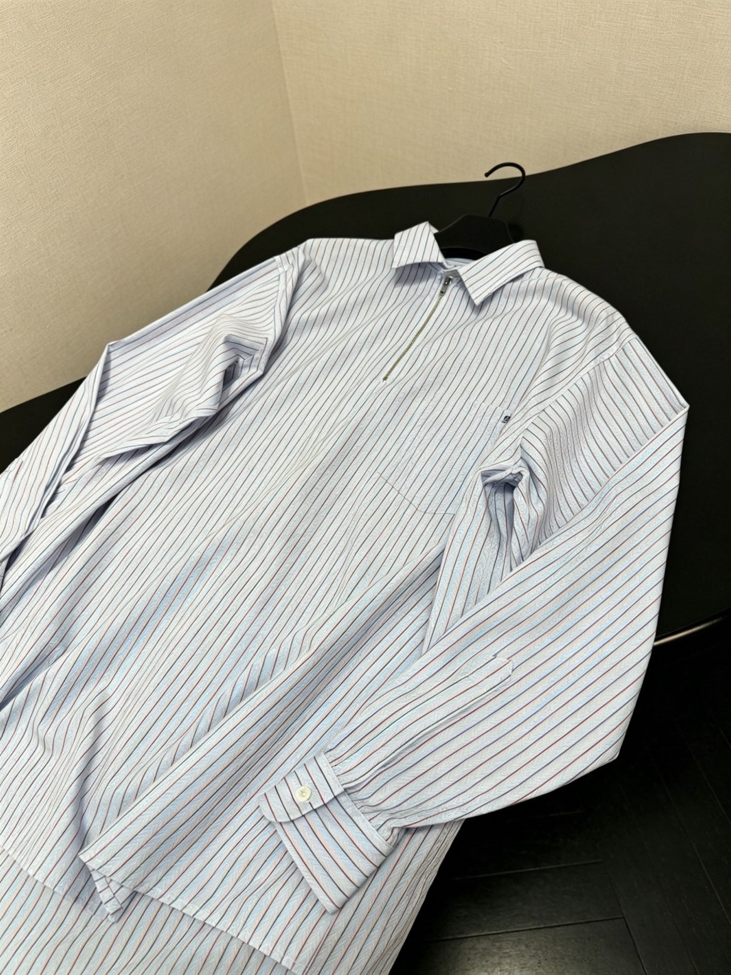PRADA 26S SHIRT STYLE 850