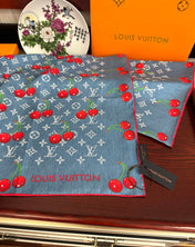 LV SCARF 90 CM IN SILK 04