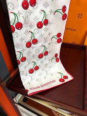 LV SCARF 90 CM IN SILK 03