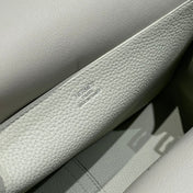 HALZAN 25 HANDLE BAG IN BABY GREEN GRAINED CALFSKIN