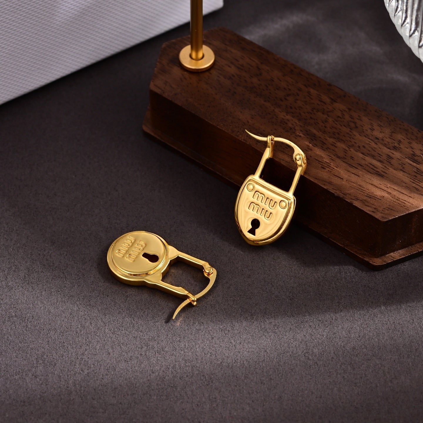 MIUMIU 26S PADLOCK DROP EARRINGS IN GOLD TONE METAL 630015