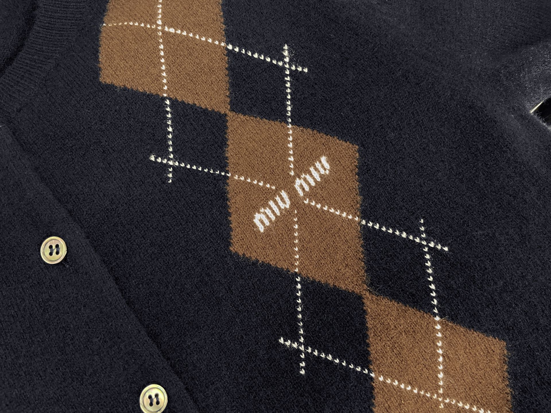 MIUMIU CARDIGAN STYLE 70