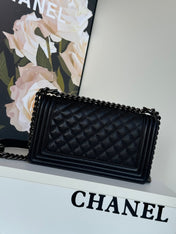 CHANEL BOY 25S 25 CM IN BLACK LAMBSKIN
