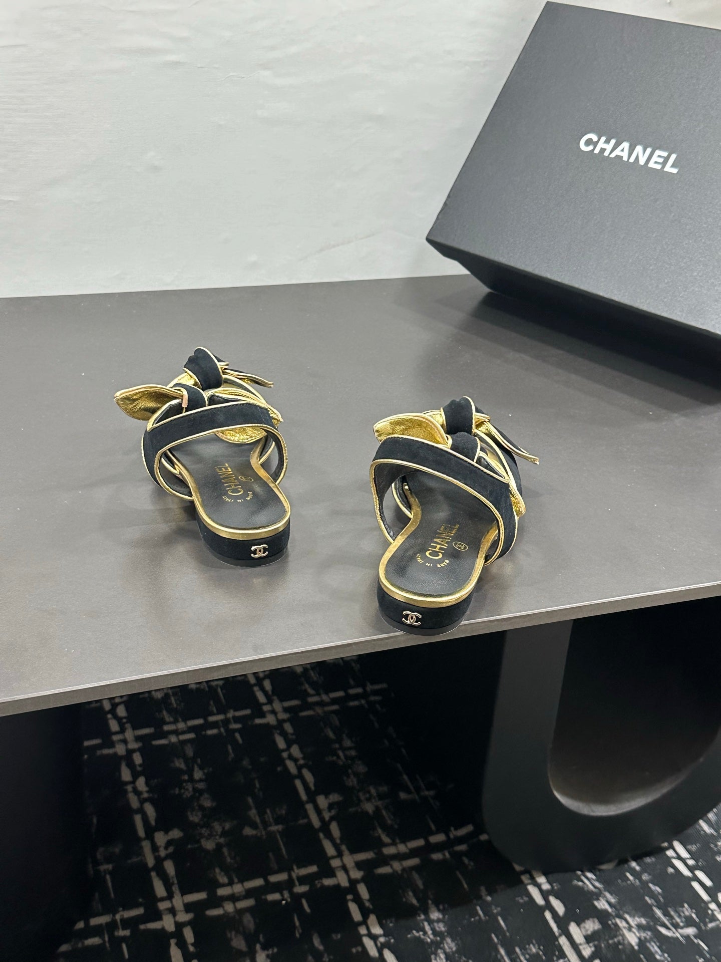CHANEL 26S BOW SANDALS IN BLACK MIX GOLD SATIN