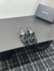 CHANEL 26S HIGH-HEEL THONG SANDALS IN BLACK PATENT CROCODILE-EMBOSSED