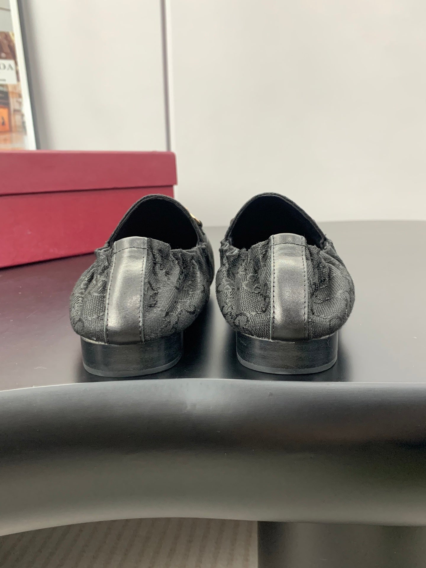 GUCCI 26S LOAFERS IN BLACK CANVAS