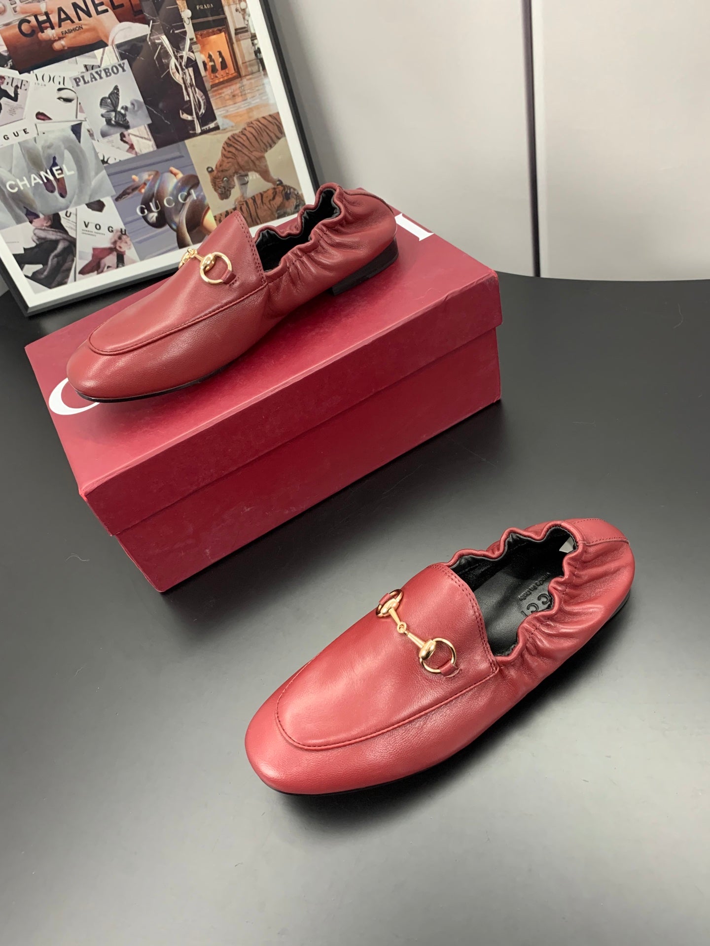 GUCCI 26S LOAFERS IN RED CALFSKIN