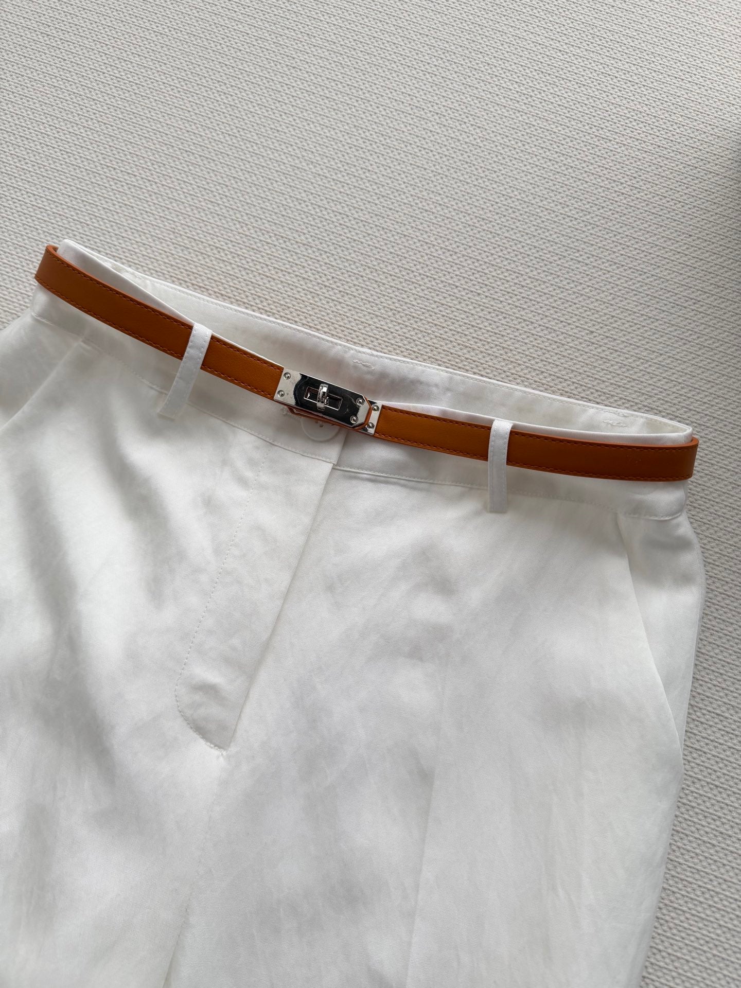 HERMES 26S WIDE LEG CROPPED PANTS 555