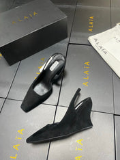 ALAIA 26S WEDGE SLINGBACKS 95 MM IN BLACK SUEDE