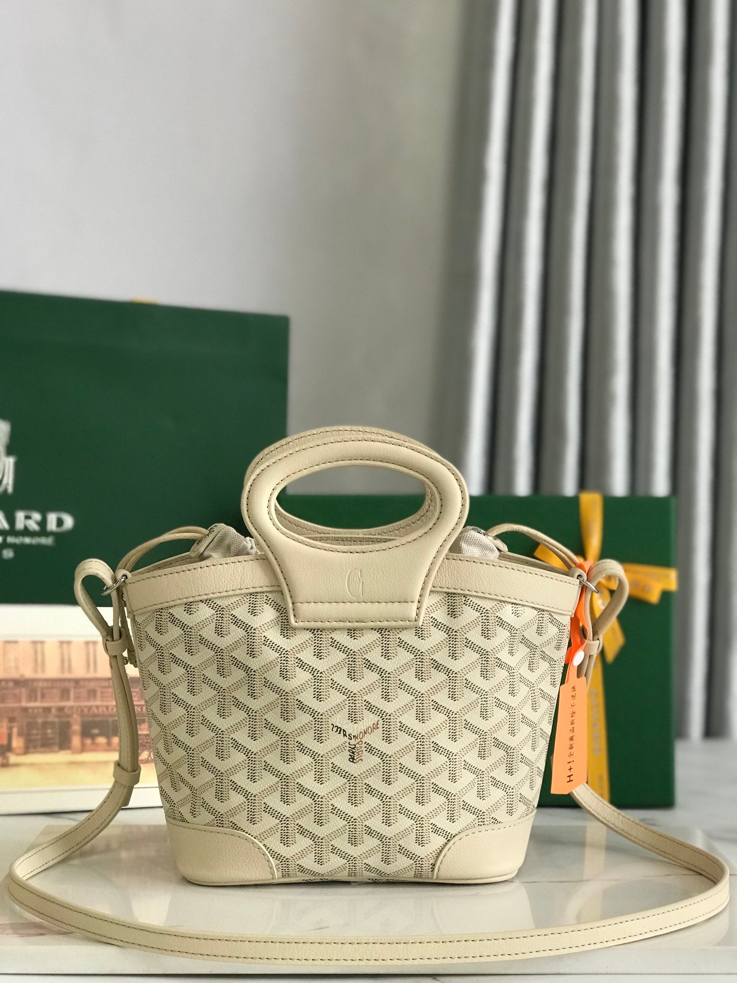 GOYA 26S BELUGA MINI BAG 23MM IN IVORY WHITE GOYARDINE CANVAS AND CALFSKIN