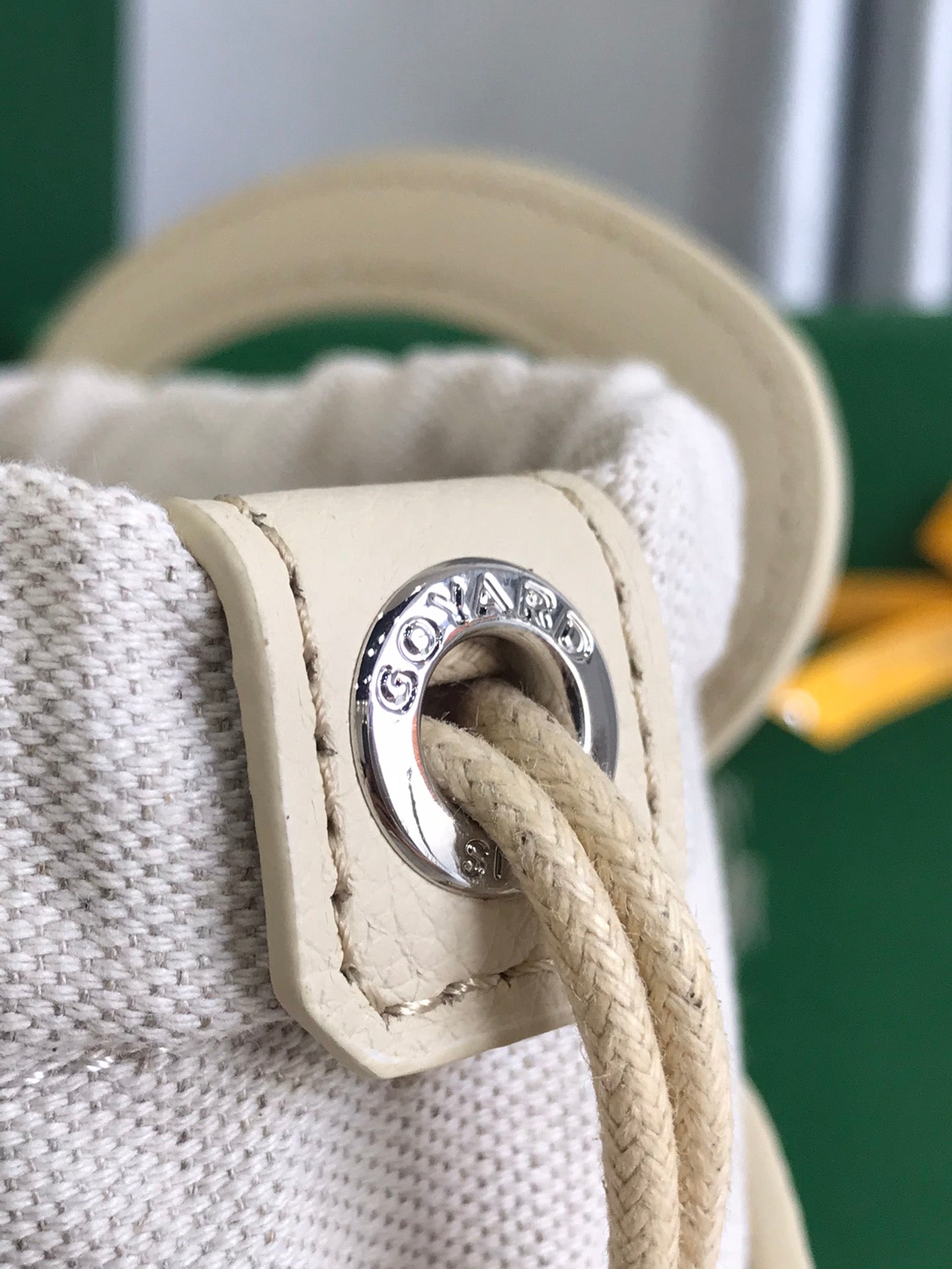 GOYA 26S BELUGA MINI BAG 23MM IN IVORY WHITE GOYARDINE CANVAS AND CALFSKIN