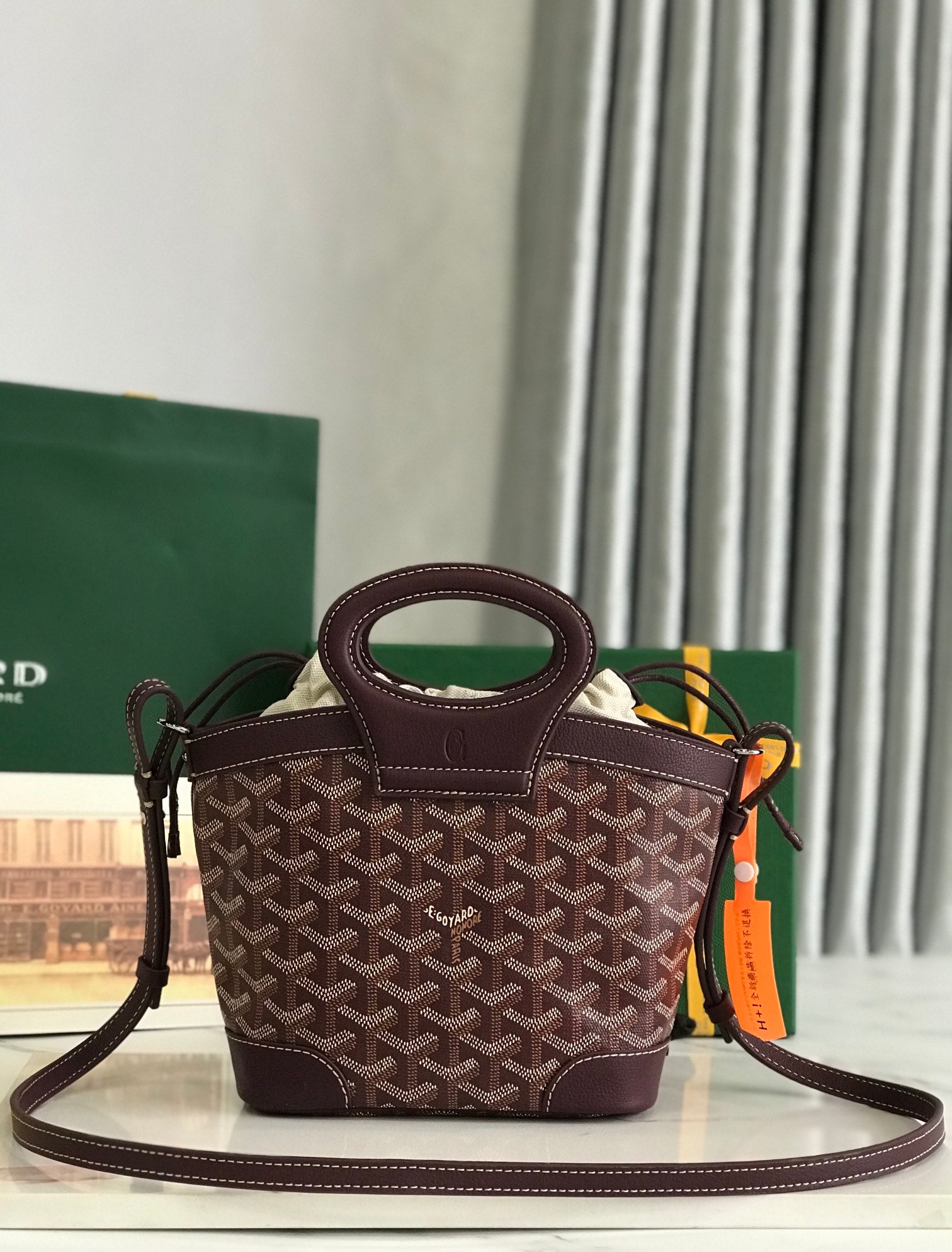 GOYA 26S BELUGA MINI BAG 23MM IN BURGUNDY BROWN GOYARDINE CANVAS AND CALFSKIN