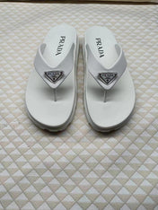 PRADA 26S FLIP FLOPS IN WHITE CALFSKIN WITH LOGO