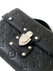 LV 25S SOUL TRUNK 19 IN BLACK EMBOSSED TAURILLON CALFSKIN SILVER HARDWARE