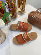 CHLOÉ WOODY WEDGE SANDALS IN BRONZE BROWN CANVAS WITH CIDER BROWN RUBBER SOLE