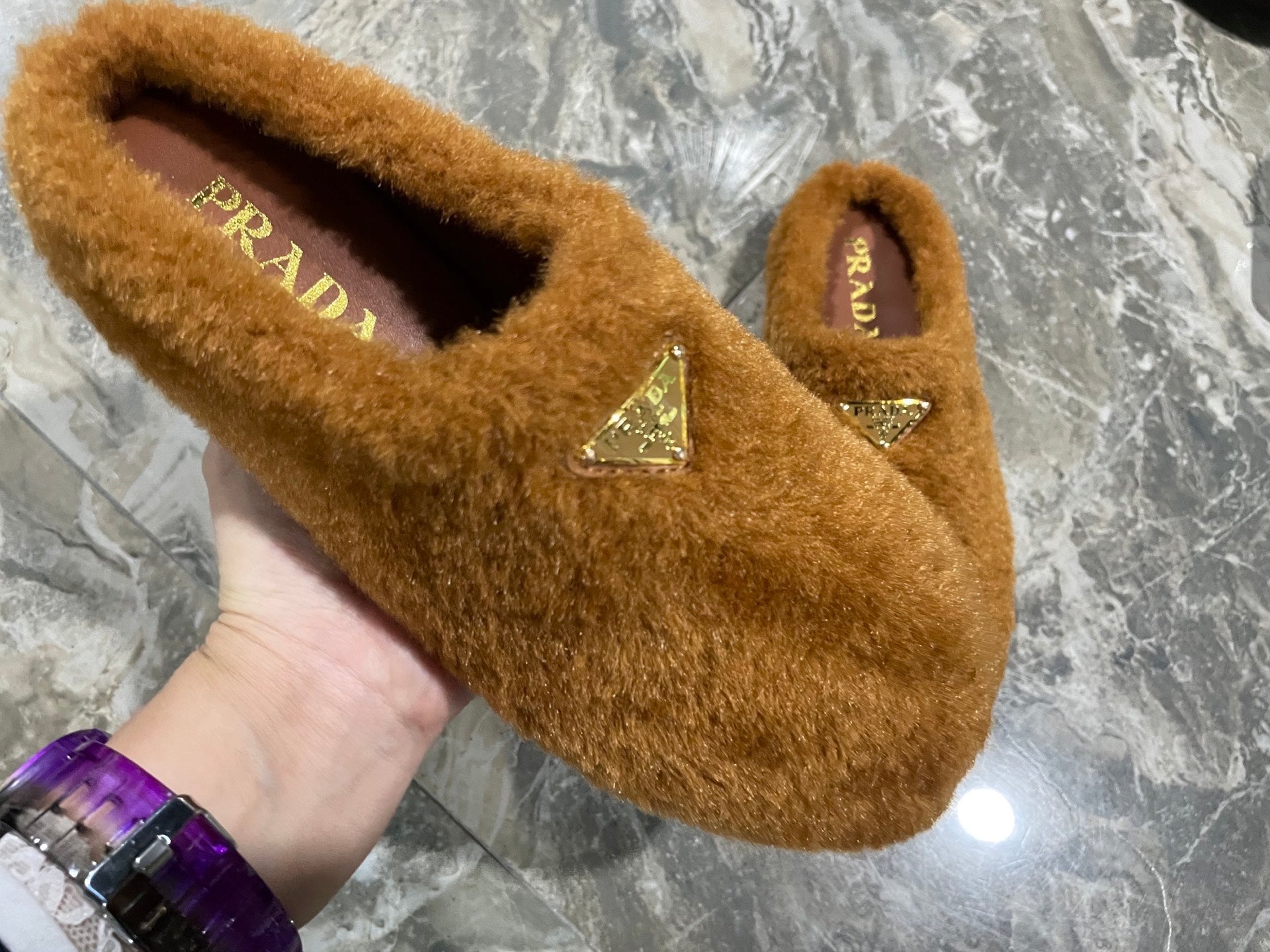 PRADA 26S SLIPPERS IN CARAMEL BROWN WOOL