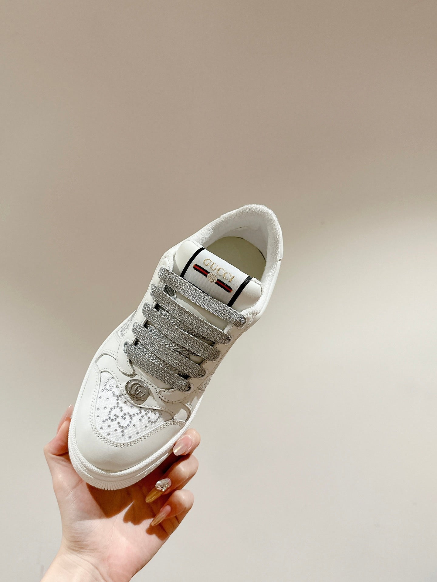 GUCCI 26S SCREENER SNEAKER IN WHITE CALFSKIN