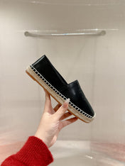 ESPADRILLES BLACK SHINY CALFSKIN EMBOSSED LOGO