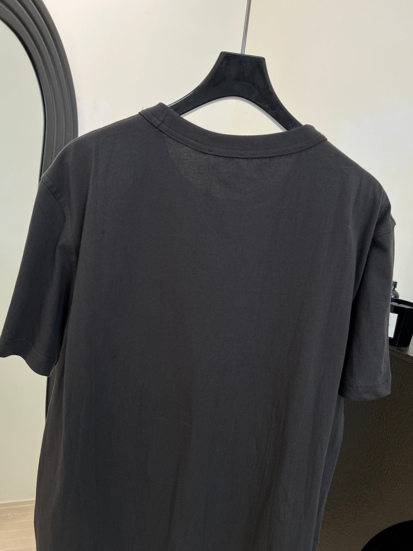 DIOR 26S SHORT-SLEEVE T-SHIRT 1068