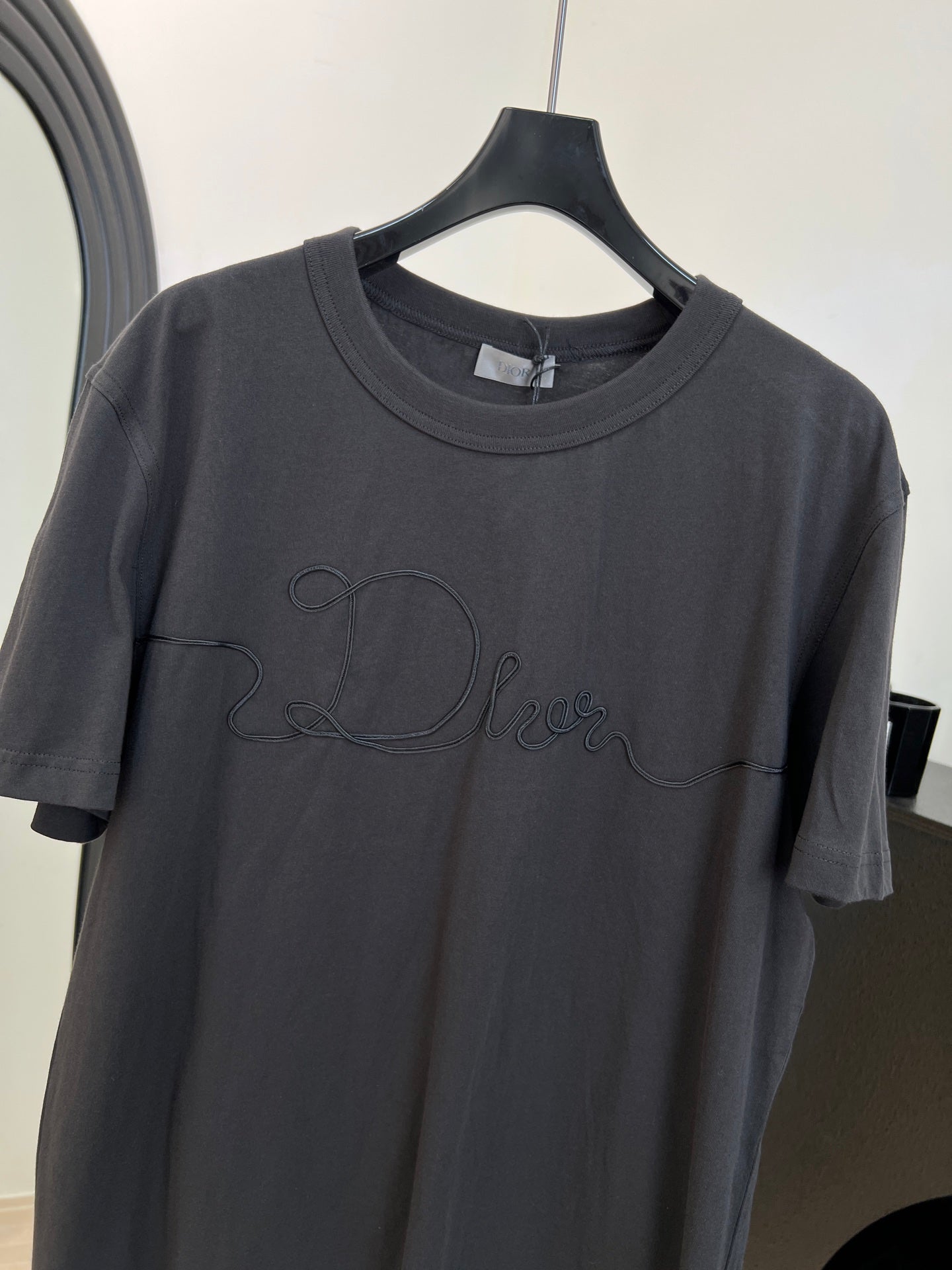 DIOR 26S SHORT-SLEEVE T-SHIRT 1068