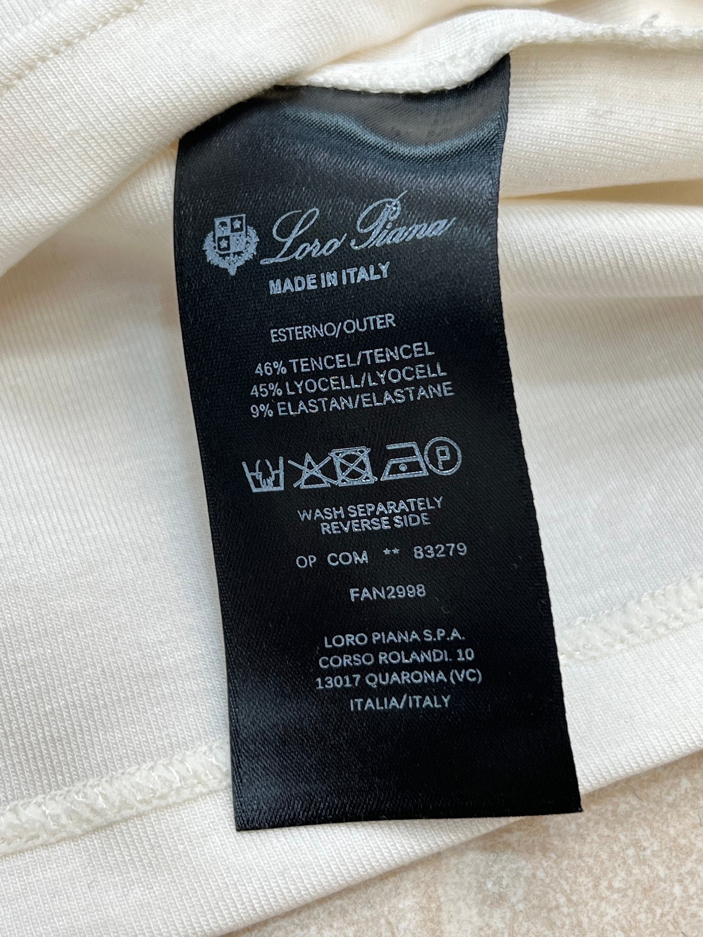 LORO PIANA 26S LONG SLEEVE T-SHIRT 748