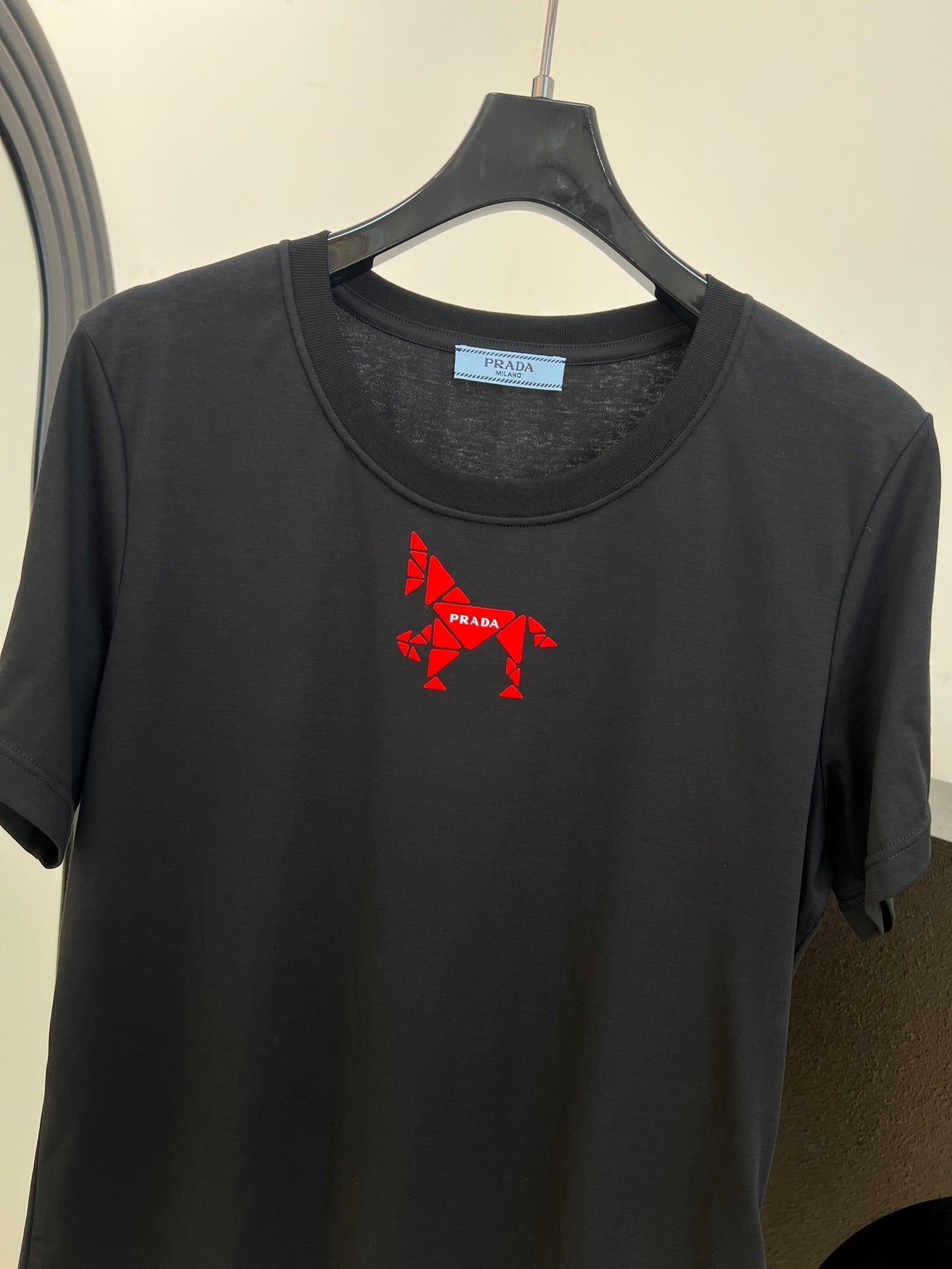 PRADA 26S SHORT SLEEVED T-SHIRT 706