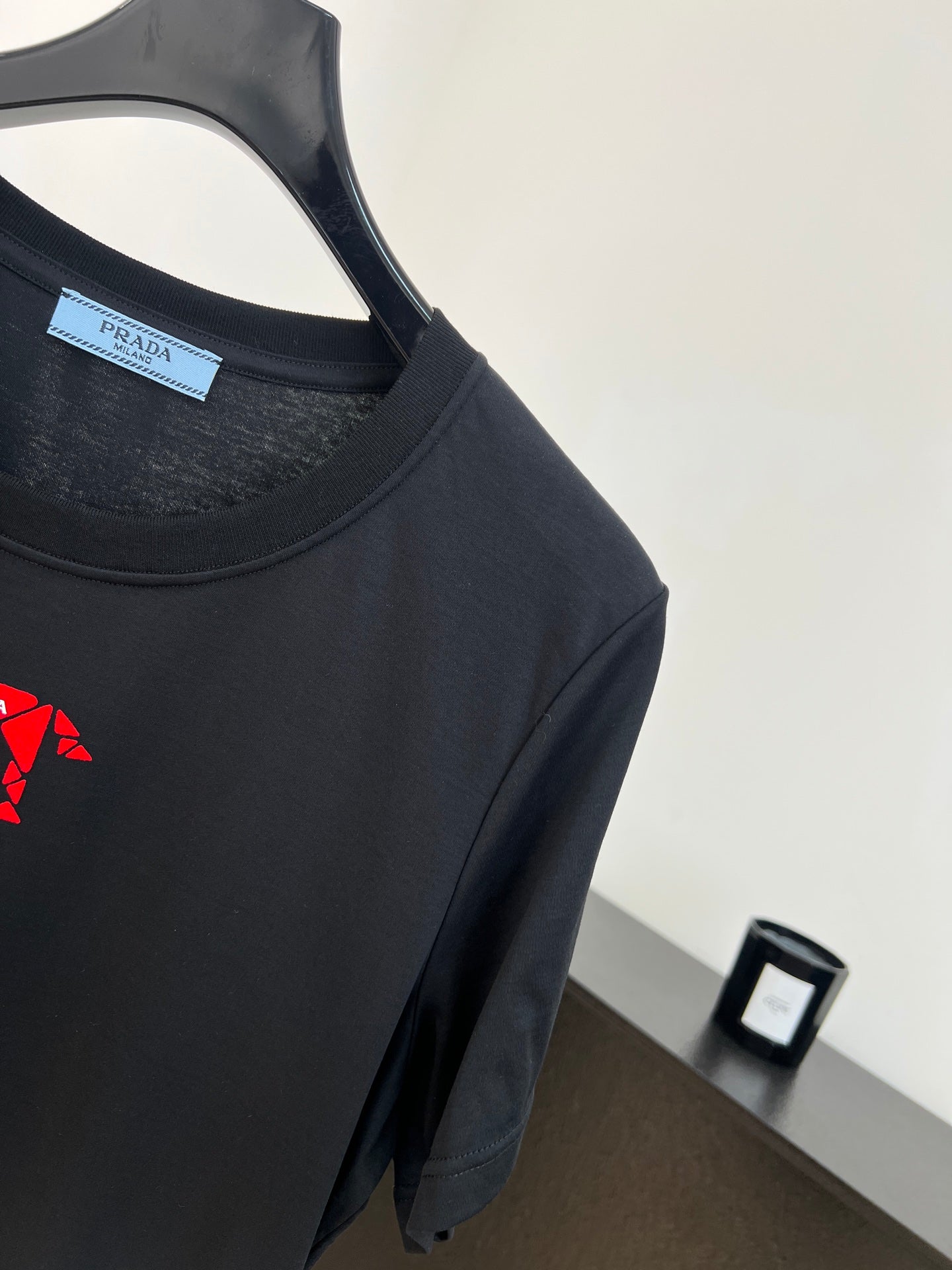 PRADA 26S SHORT SLEEVED T-SHIRT 706