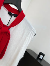 GUCCI 26S SLEEVELESS SWEATER 80