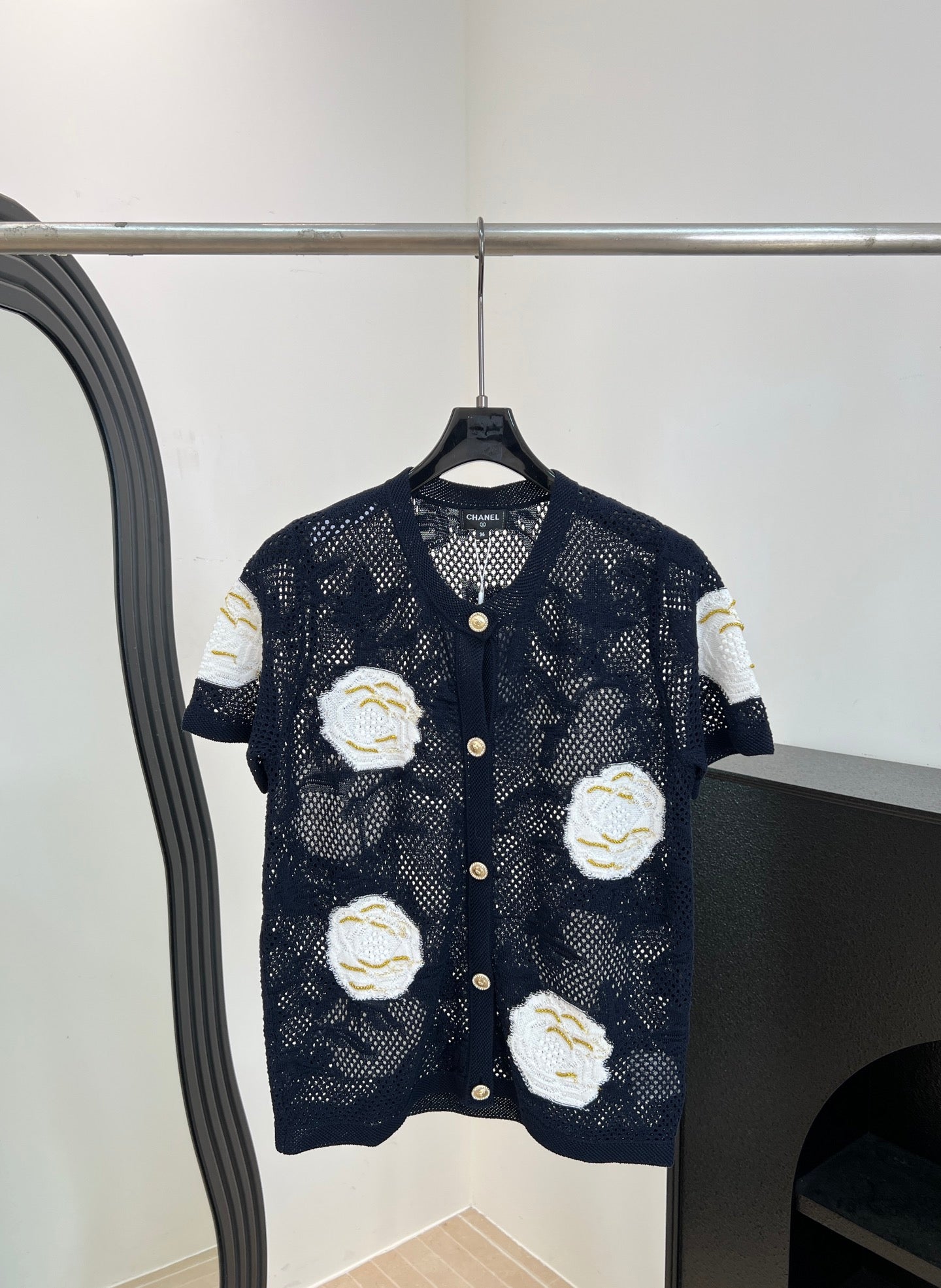 CHANEL 26S BUTTON-UP SHORT-SLEEVE KNIT TOP STYLE 1158