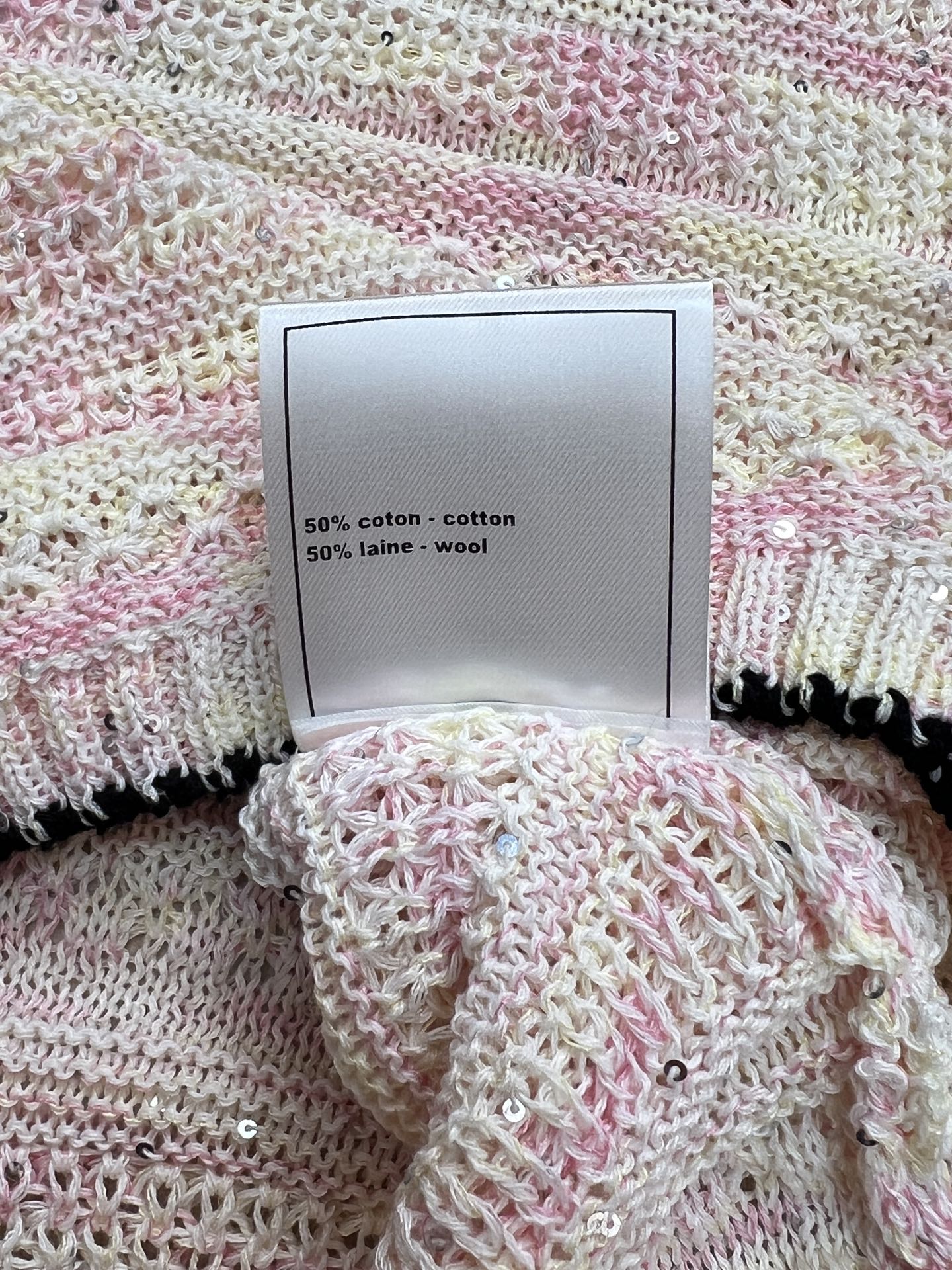 CHANEL 26S SHORT-SLEEVED KNIT SHIRT STYLE 1200