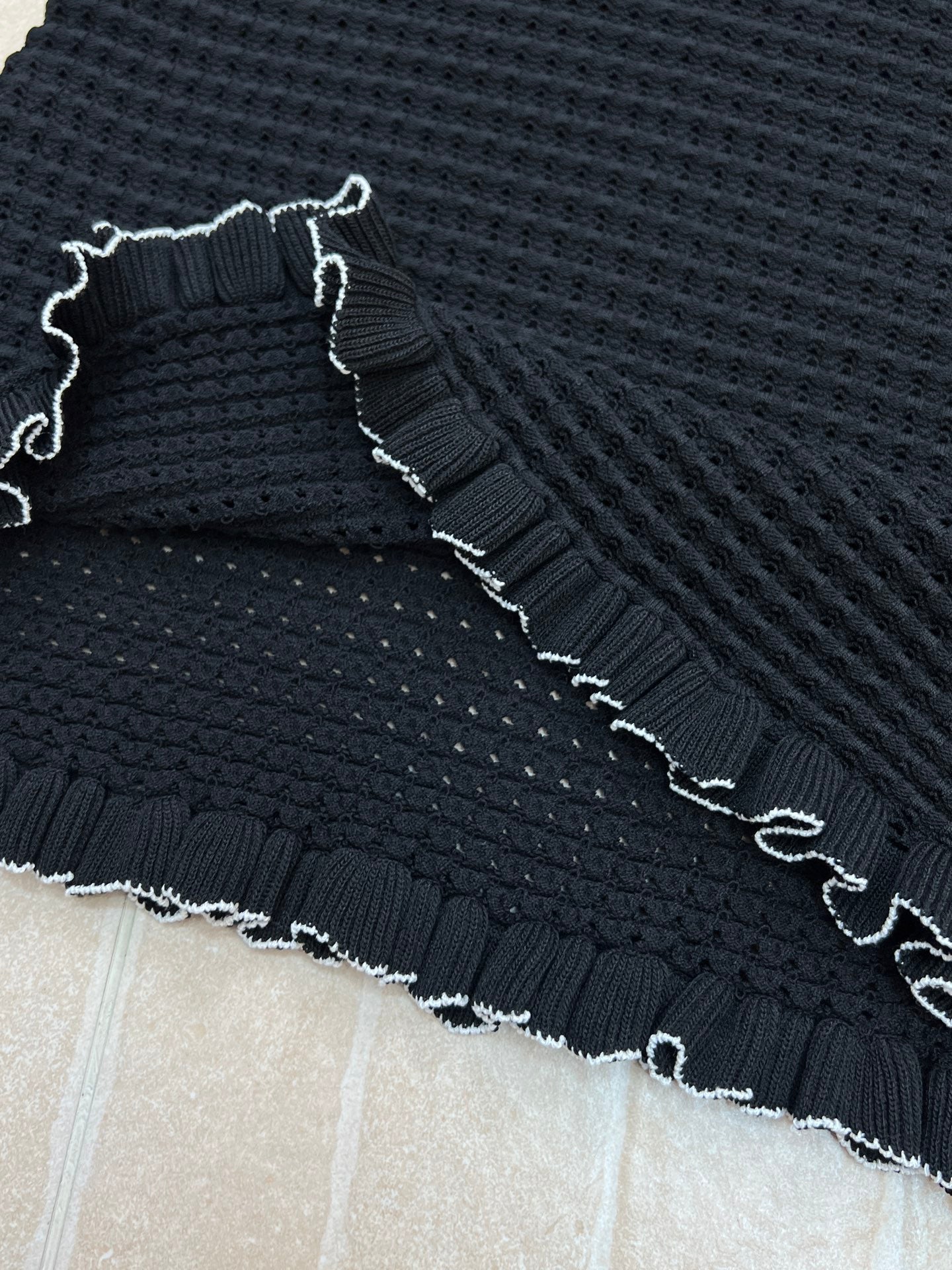 CHANEL 26S SLEEVELESS KNIT TOP 1497