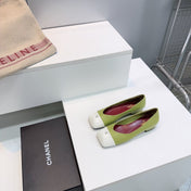 CHANEL 26S FLATS IN GREEN LAMBSKIN WITH WHITE CAP TOE