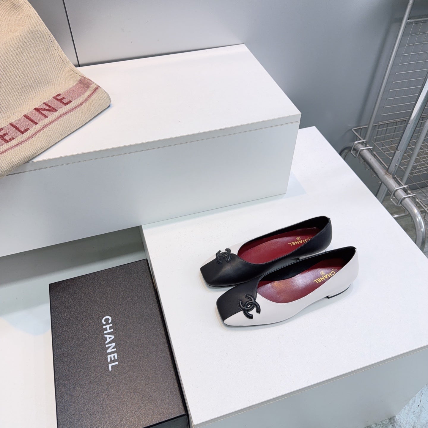 CHANEL 26S SQUARE-TOE FLATS IN BLACK AND WHITE LAMBSKIN