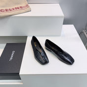 CHANEL 26S SQUARE-TOE FLATS IN BLACK CROCODILE-EMBOSSED LAMBSKIN