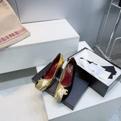 CHANEL 26S SQUARE-TOE HIGH HEELS 95 MM IN GOLD LAMBSKIN AND BLACK SUEDE
